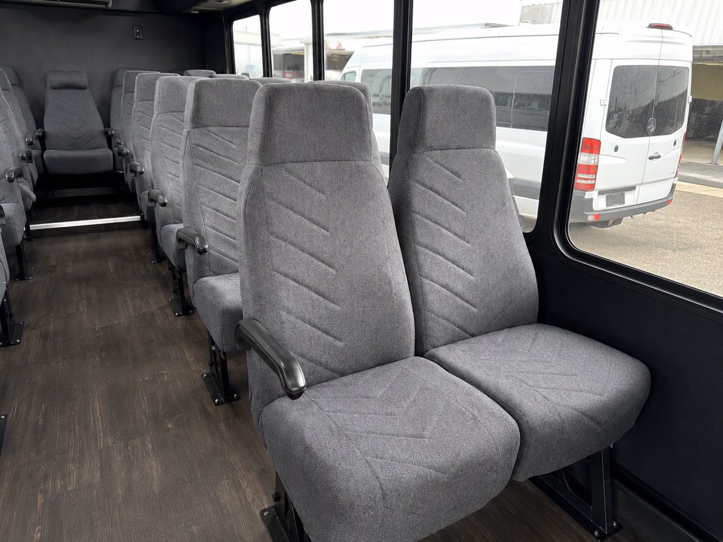 minibuses and charter buses for local youth sports travel in the treasure valley