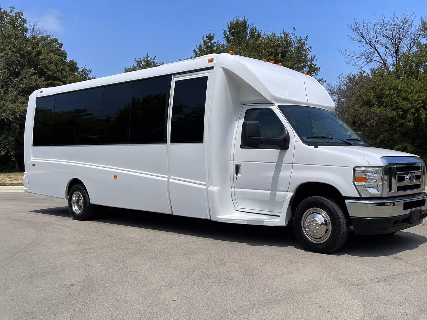 prom party bus rental